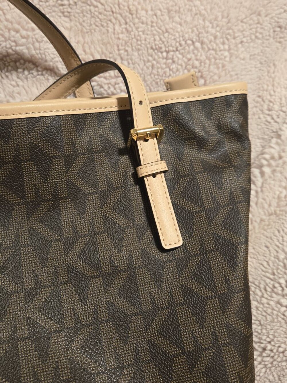 Michael Kors Authentic Tote/Diaper Bag - Picture 5 of 15